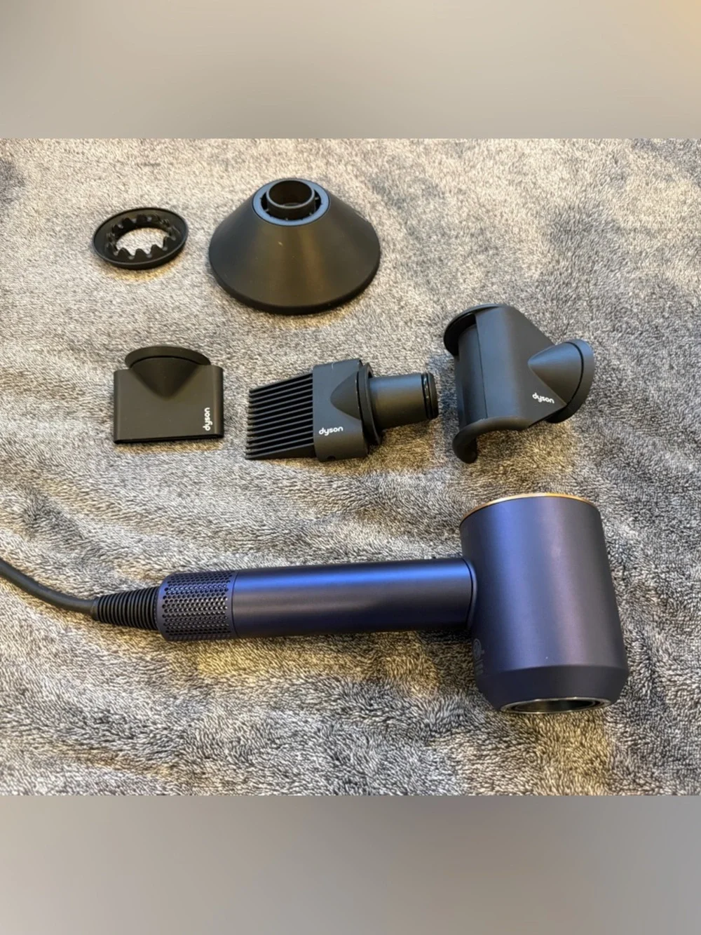Dyson Midnight Blue Hair Styling Set with Magnetic Attachments